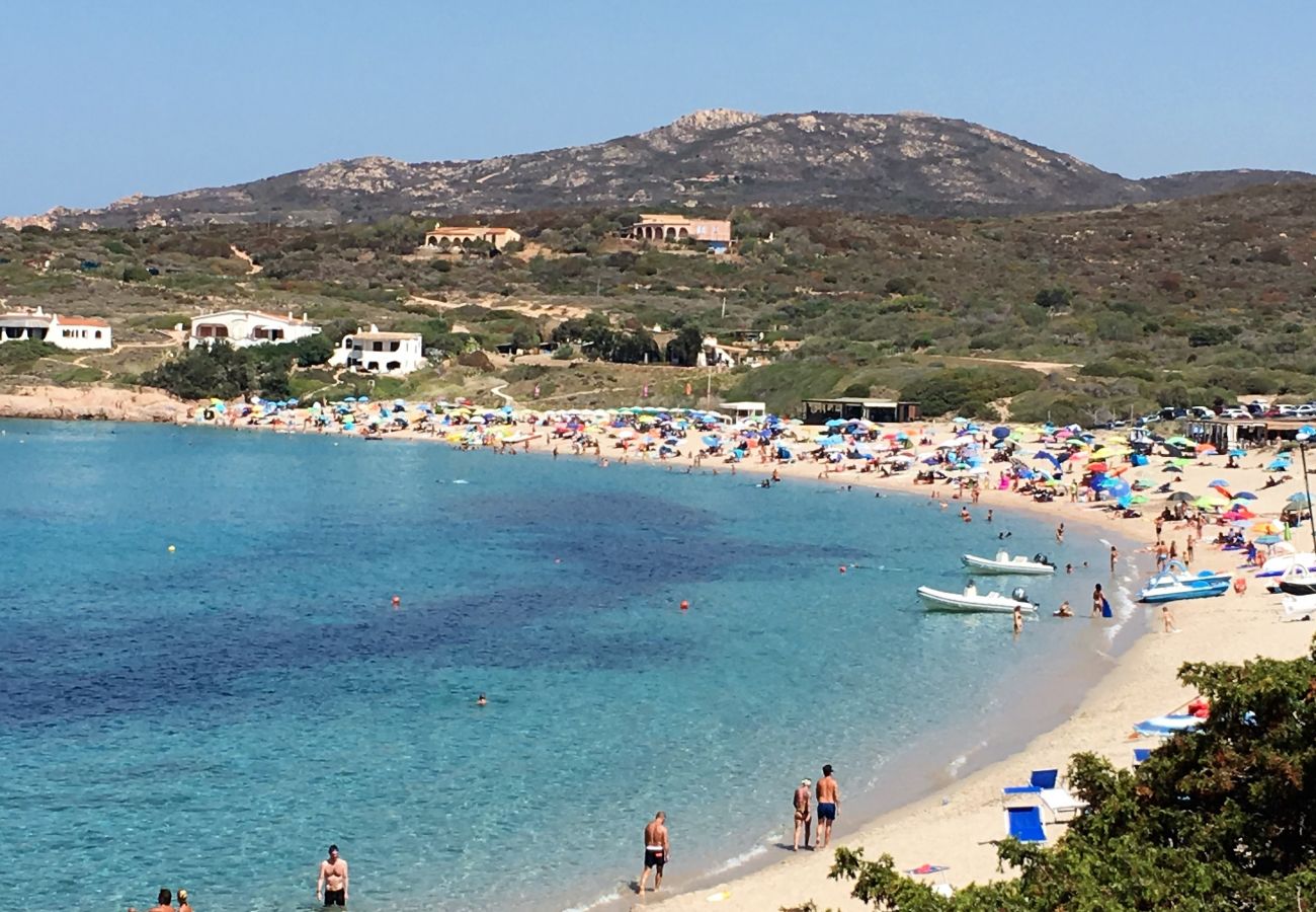 Appartamento a Trinità d´Agultu e Vignola - Affittimoderni Isola Rossa  Élite - PATI24