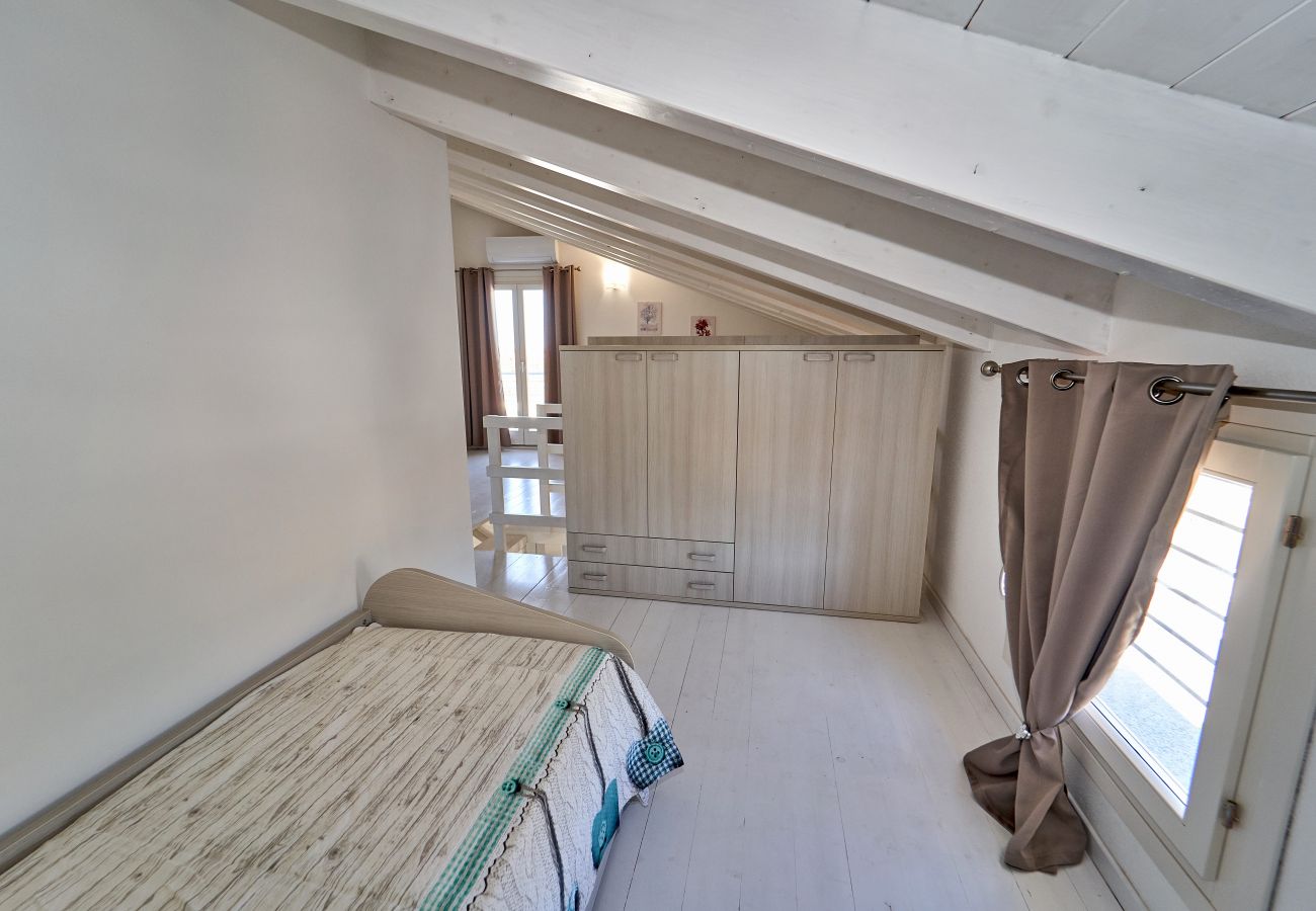 Appartamento a Trinità d´Agultu e Vignola - Affittimoderni Isola Rossa Borgo - IRUL16