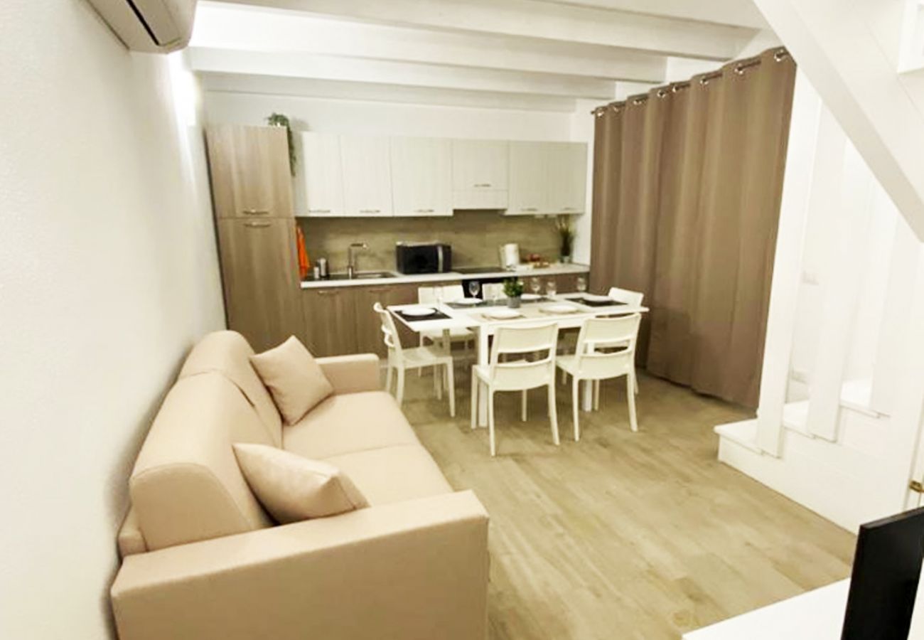 Appartamento a Trinità d´Agultu e Vignola - Affittimoderni Isola Rossa Borgo - IRMI06