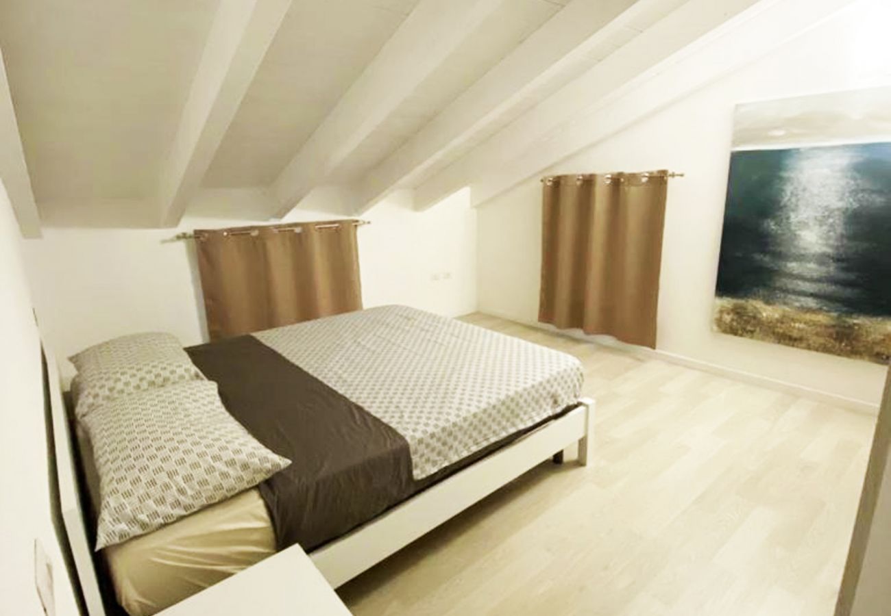 Appartamento a Trinità d´Agultu e Vignola - Affittimoderni Isola Rossa Borgo - IRMI06