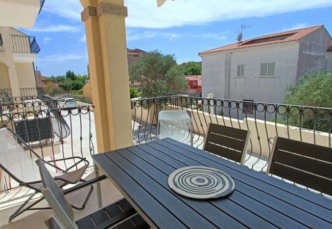 Appartamento a La Maddalena - Affittimoderni La Maddalena - MADA26 Appartamento a La Maddalena - Affittimoderni La Maddalena - MADA26