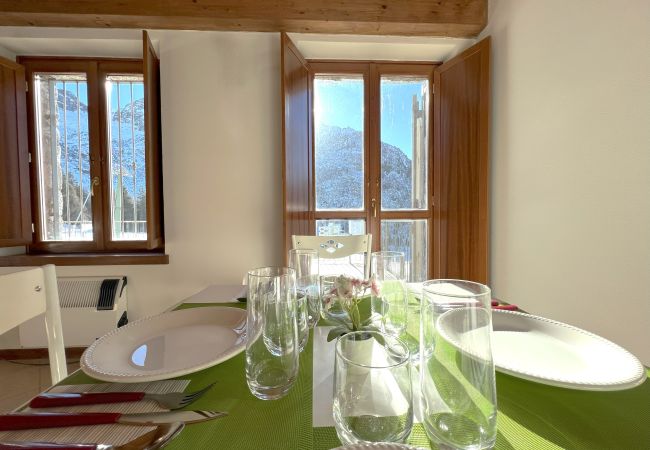 Appartamento a Ponte di Legno - Affittimoderni Ponte di Legno Ski - PDL23 Appartamento a Ponte di Legno - Affittimoderni Ponte di Legno Ski - PDL23
