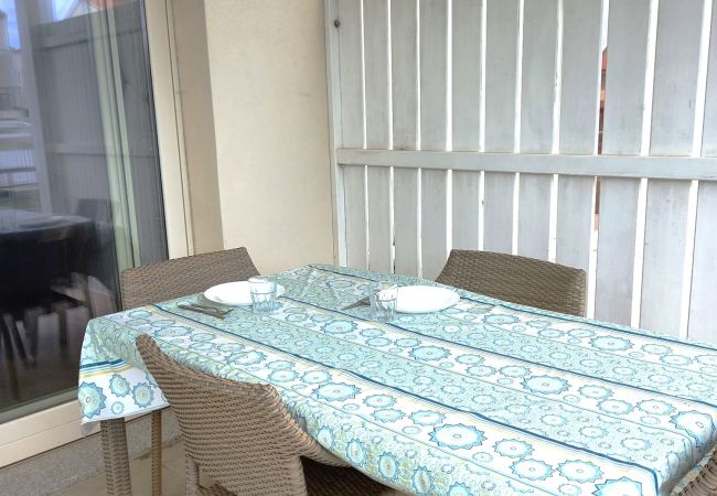 Appartamento a Trinità d´Agultu e Vignola - Affittimoderni Isola Rossa Borgo - IRGI15 Appartamento a Trinità d´Agultu e Vignola - Affittimoderni Isola Rossa Borgo - IRGI15