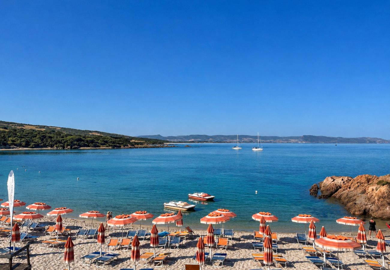 Appartamento a Trinità d´Agultu e Vignola - Elegante casa vacanza con terrazza vicino al mare • Isola Rossa 