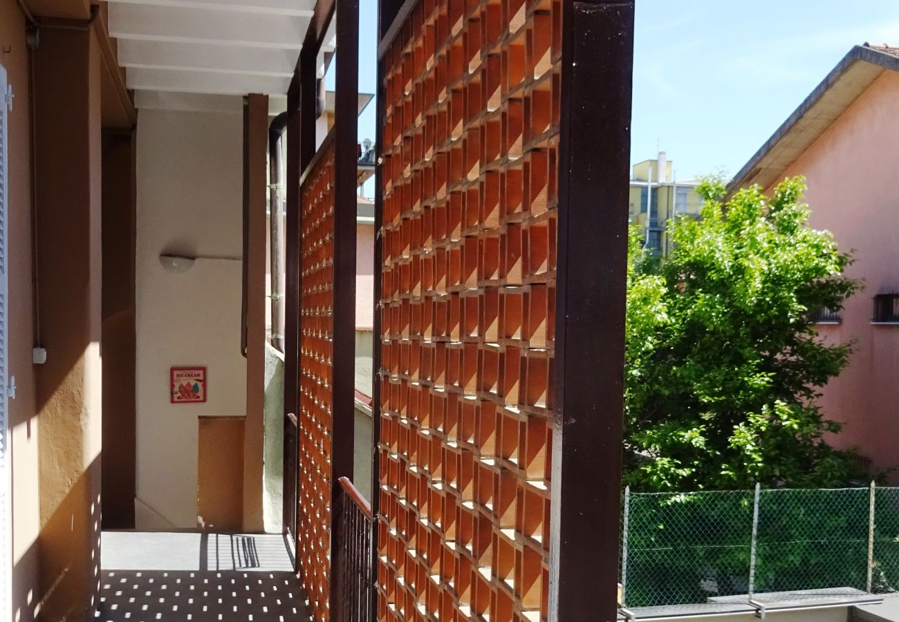 Apartment in Bergamo - Affittimoderni Bergamo Sweet