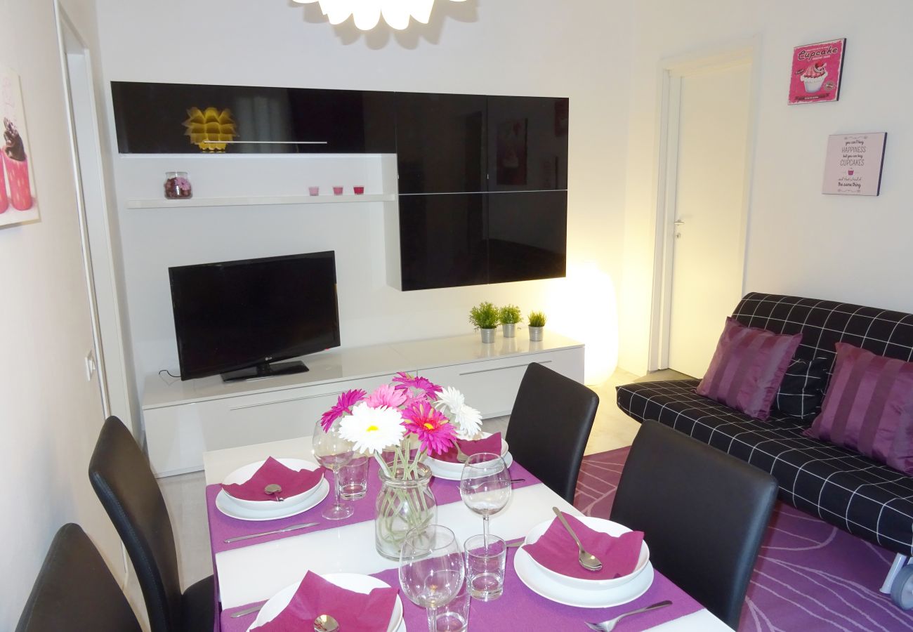 Apartment in Bergamo - Affittimoderni Bergamo Sweet