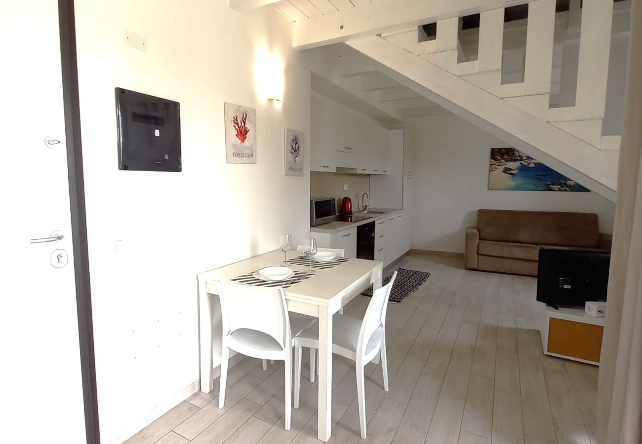 Apartment in Trinità d´Agultu e Vignola - Affittimoderni Isola Rossa Borgo - IRUL16