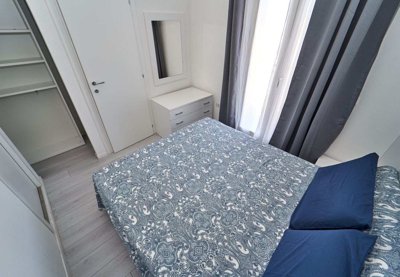 Apartment in Trinità d´Agultu e Vignola - Affittimoderni Isola Rossa Borgo - IRGI11