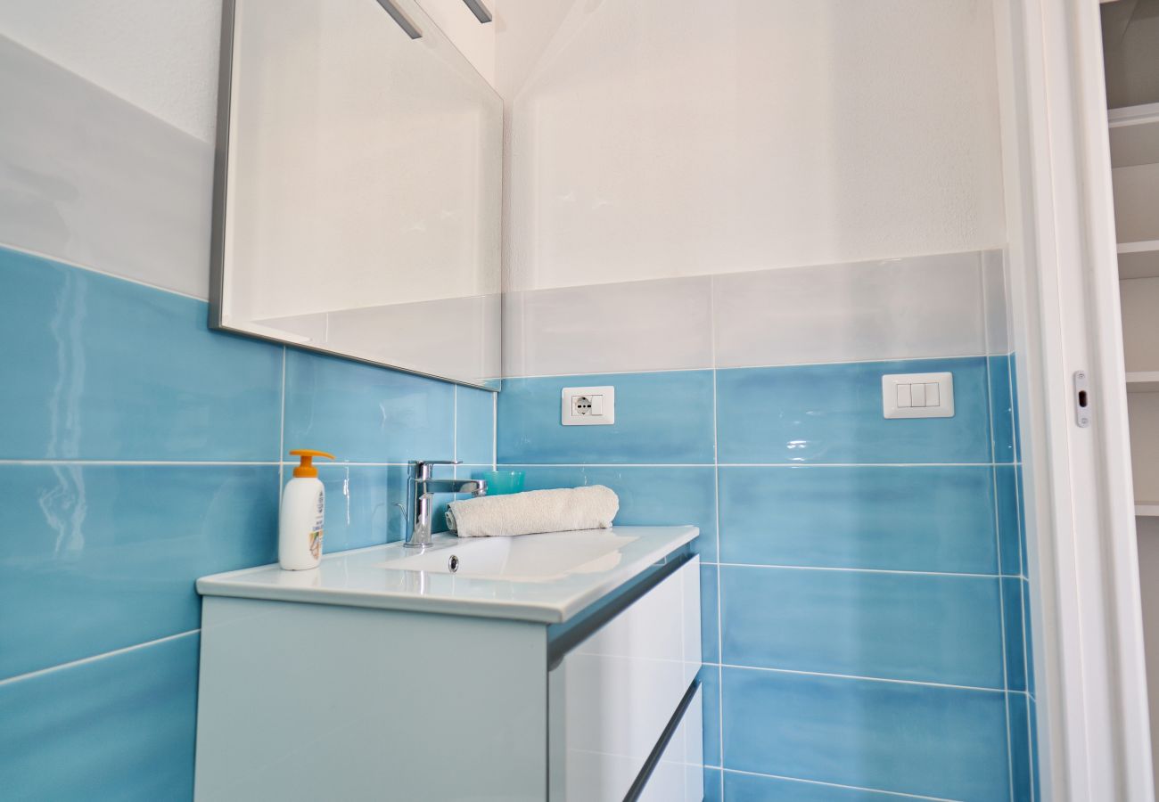 Apartment in Trinità d´Agultu e Vignola - Affittimoderni Isola Rossa Borgo - IRGI11