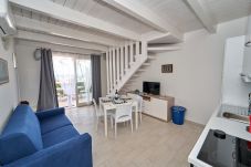 Apartment in Trinità d´Agultu e Vignola - Affittimoderni Isola Rossa Borgo - IRGI11