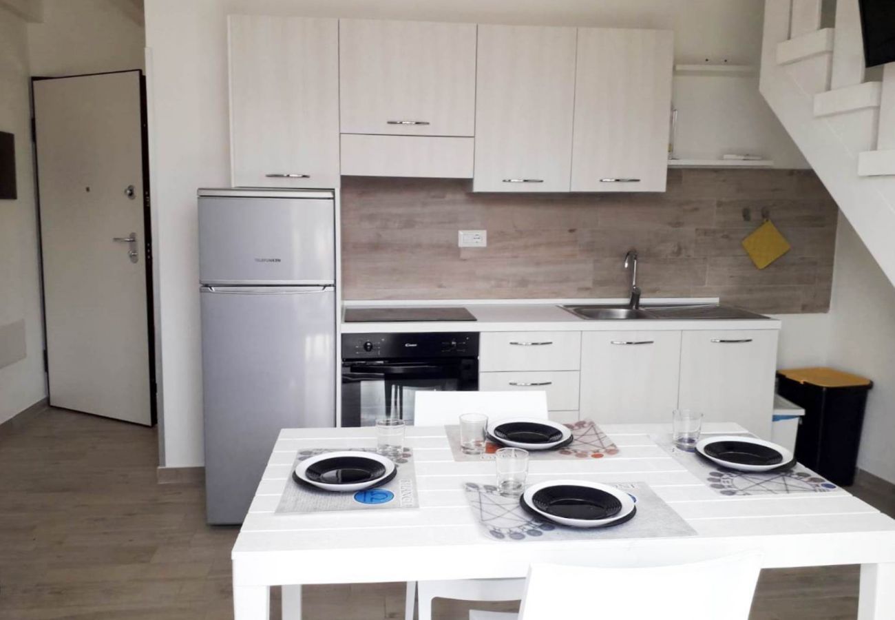 Apartment in Trinità d´Agultu e Vignola - Affittimoderni Isola Rossa Borgo -  IRGI14