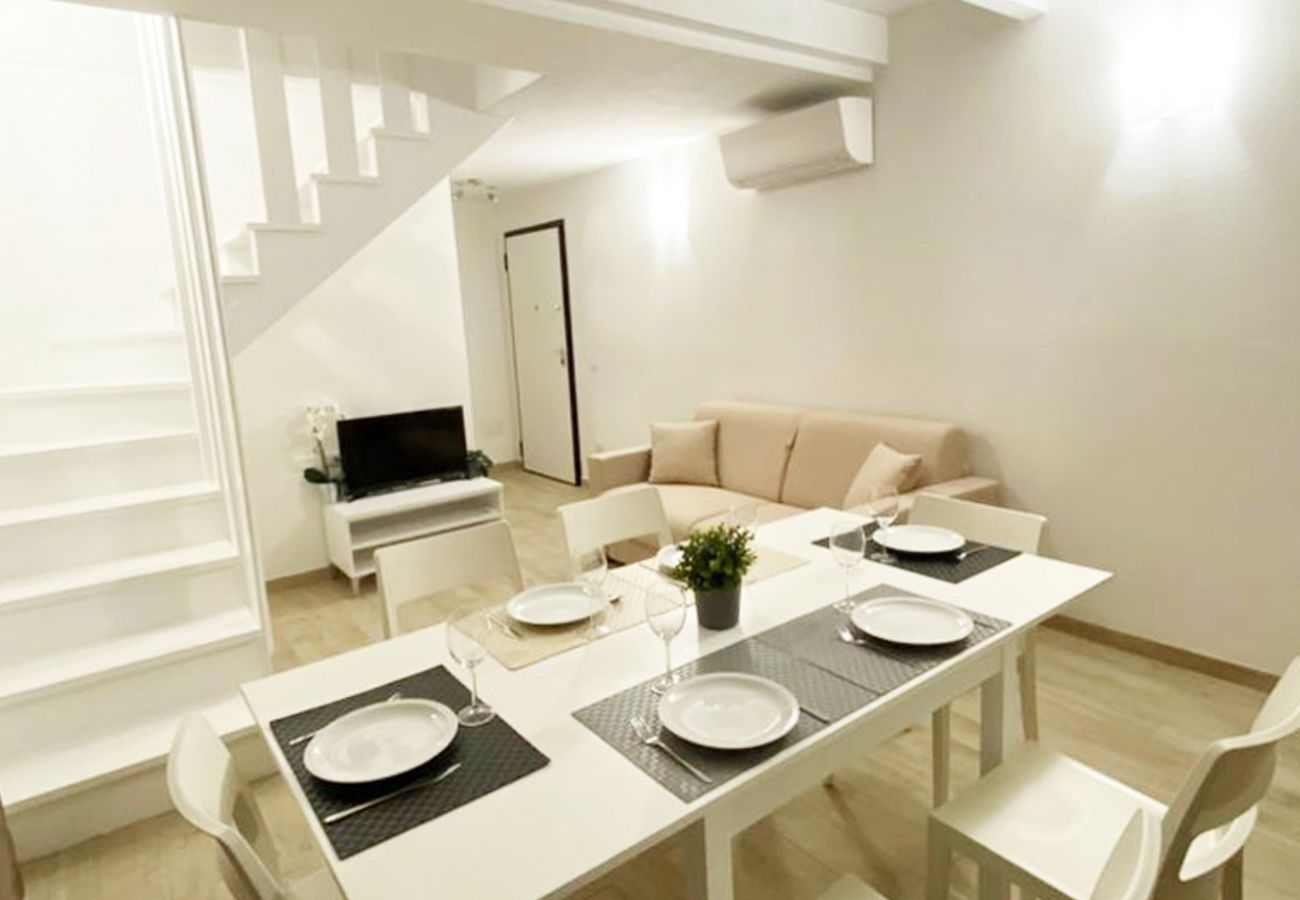 Apartment in Trinità d´Agultu e Vignola - Affittimoderni Isola Rossa Borgo - IRMI06