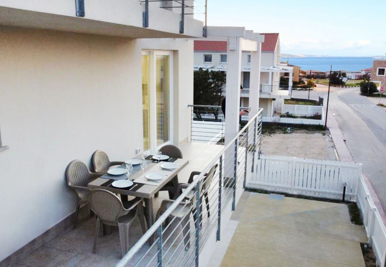 Apartment in Trinità d´Agultu e Vignola - Affittimoderni Isola Rossa Borgo - IRMI06