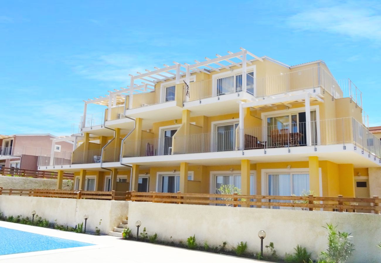 Apartment in Trinità d´Agultu e Vignola - Affittimoderni Isola Rossa Elite - PATI05