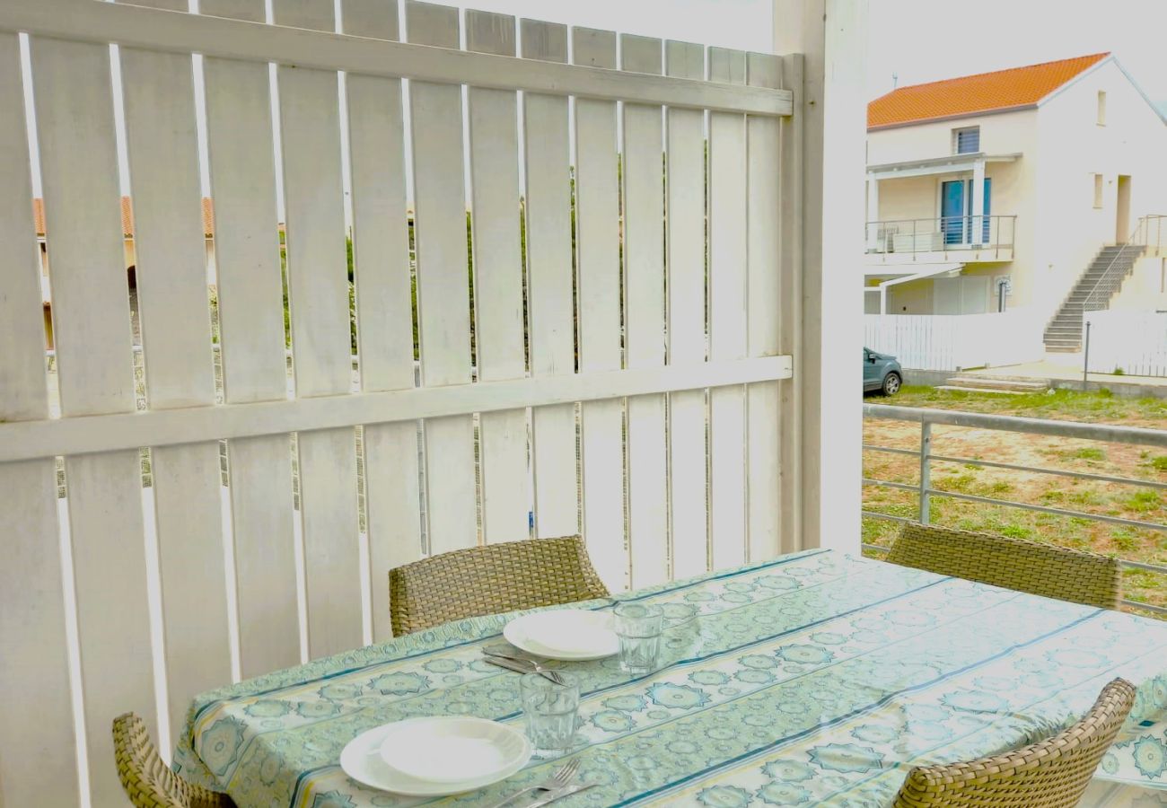 Apartment in Trinità d´Agultu e Vignola - Affittimoderni Isola Rossa Borgo - IRGI15