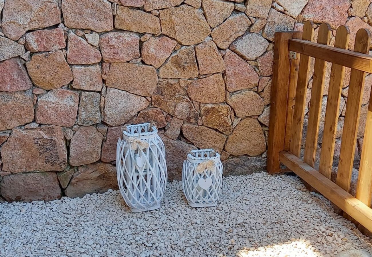 Apartment in Trinità d´Agultu e Vignola - Affittimoderni Paduledda - Domo Poseida