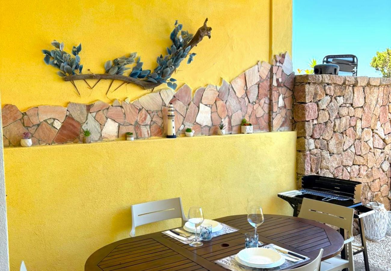 Apartment in Trinità d´Agultu e Vignola - Affittimoderni Paduledda - Domo Poseida