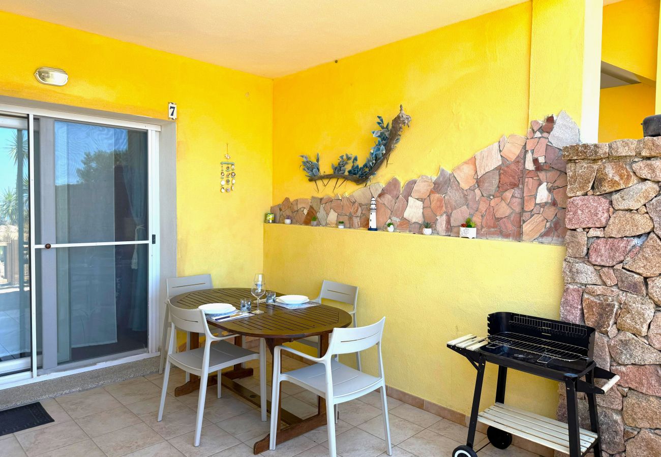 Apartment in Trinità d´Agultu e Vignola - Affittimoderni Paduledda - Domo Poseida