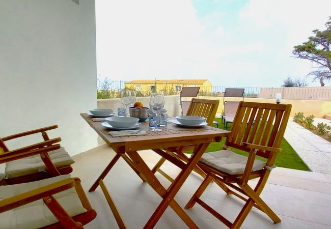 Apartment in Trinità d´Agultu e Vignola - Affittimoderni Trinità D'Agultu - La Splendida Apartment in Trinità d´Agultu e Vignola - Affittimoderni Trinità D'Agultu - La Splendida