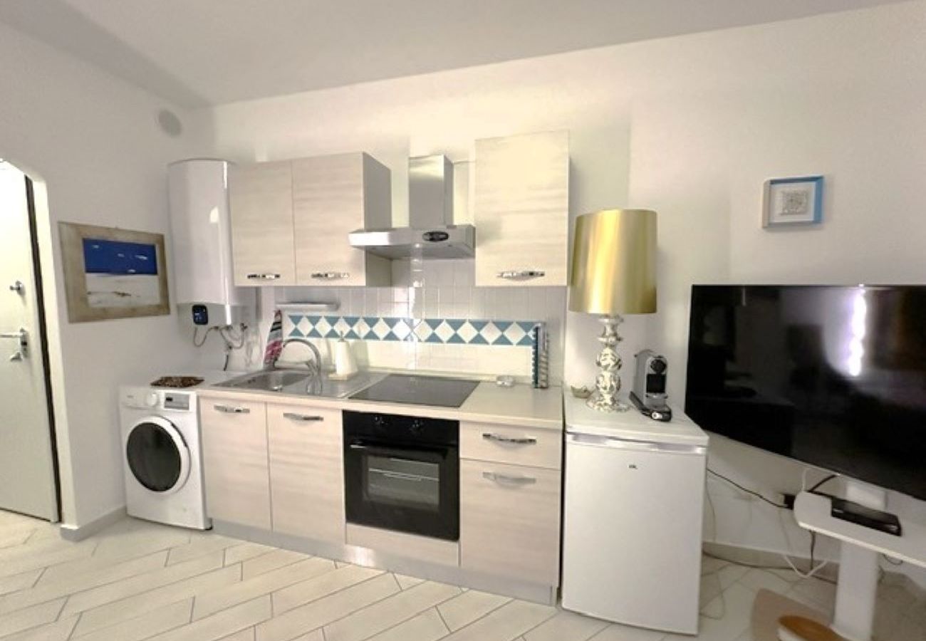 Apartment in Trinità d´Agultu e Vignola - Affittimoderni Isola Rossa Élite - PATI16 