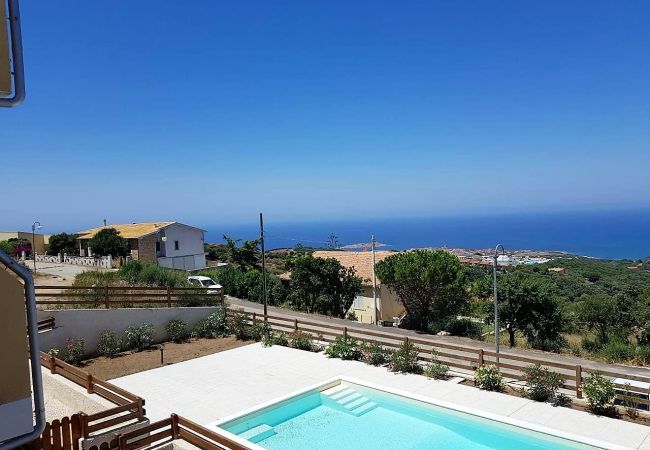 Apartamento en Trinità d´Agultu e Vignola - Affittimoderni Isola Rossa Élite - PATI18 Apartamento en Trinità d´Agultu e Vignola - Affittimoderni Isola Rossa Élite - PATI18