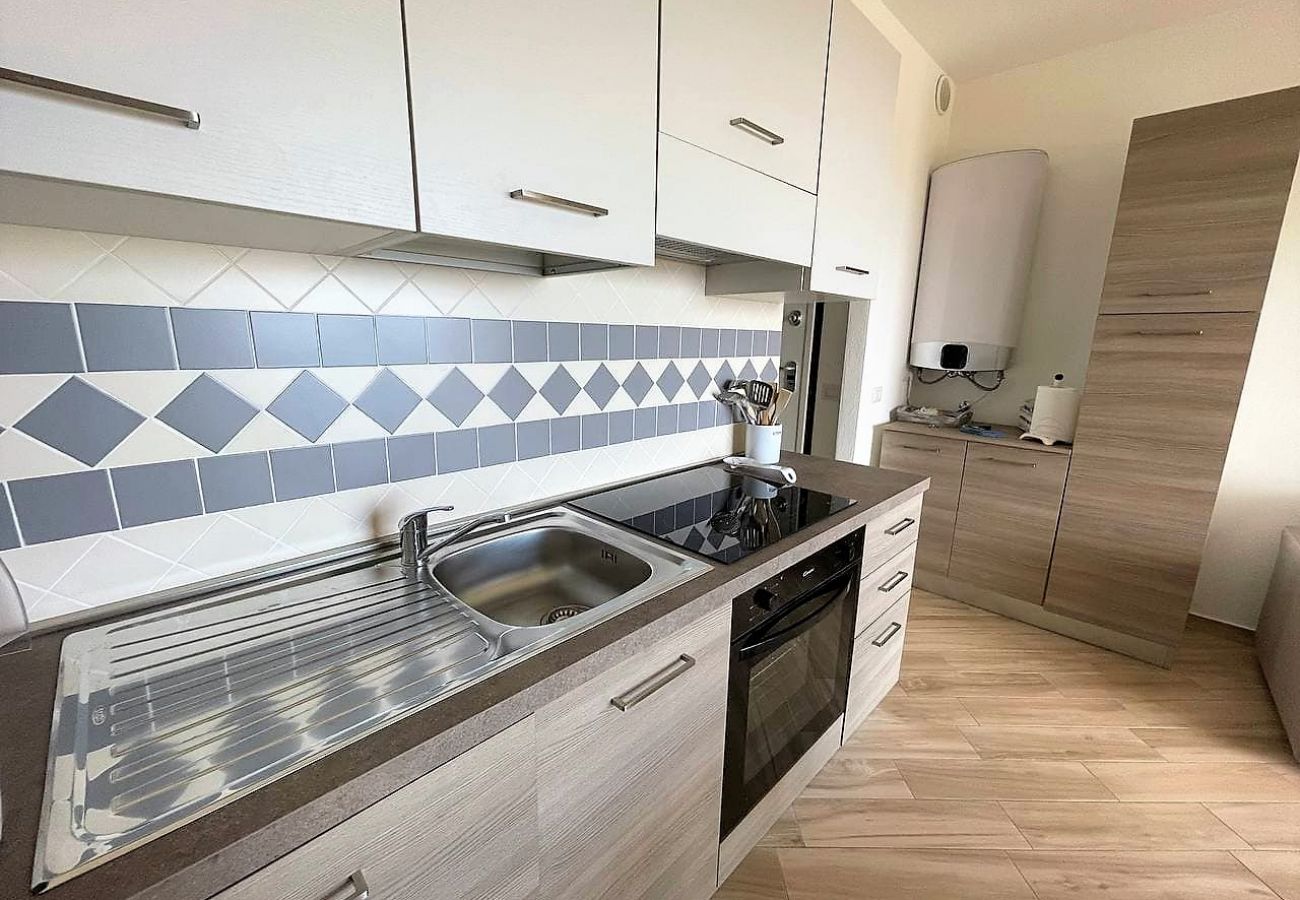 Apartamento en Trinità d´Agultu e Vignola - Affittimoderni Isola Rossa Élite - PATI18