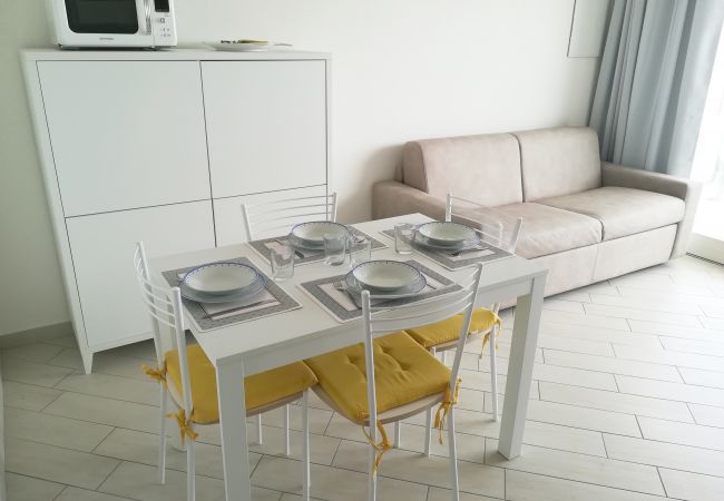 Apartamento en Trinità d´Agultu e Vignola - Affittimoderni Isola Rossa  Élite - PATI24 Apartamento en Trinità d´Agultu e Vignola - Affittimoderni Isola Rossa  Élite - PATI24