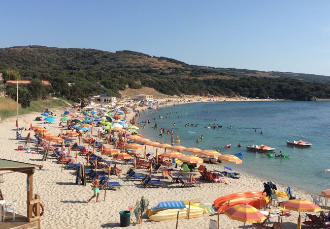 Apartamento en Trinità d´Agultu e Vignola - Affittimoderni Isola Rossa  Élite - PATI24 Apartamento en Trinità d´Agultu e Vignola - Affittimoderni Isola Rossa  Élite - PATI24