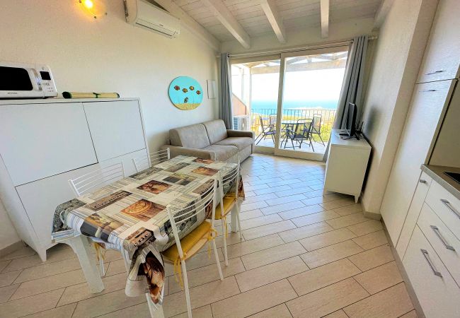 Apartamento en Trinità d´Agultu e Vignola - Affittimoderni Isola Rossa  Élite - PATI24 Apartamento en Trinità d´Agultu e Vignola - Affittimoderni Isola Rossa  Élite - PATI24