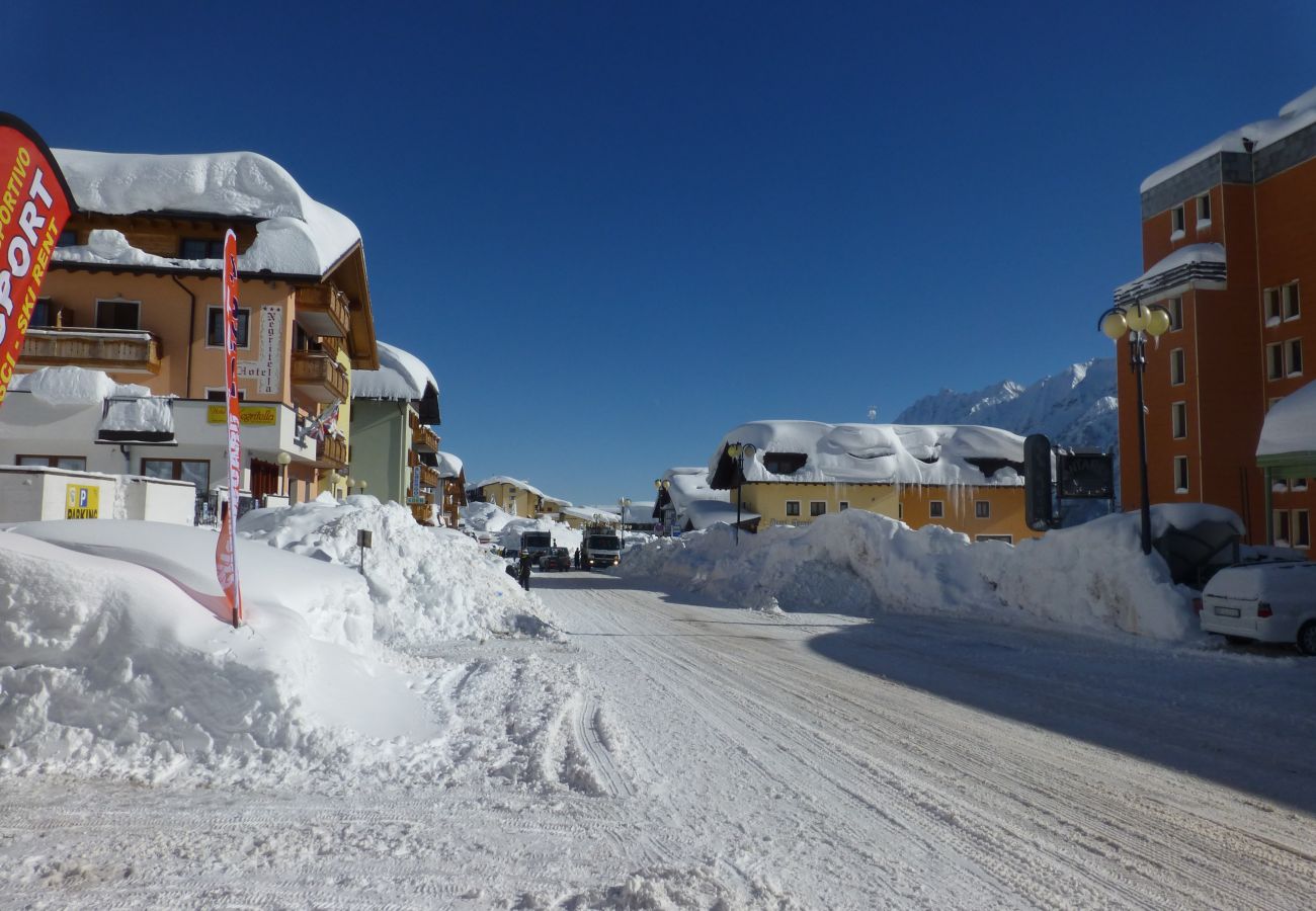Apartamento en Ponte di Legno -  Affittimoderni Ponte di Legno Ski - PDL16