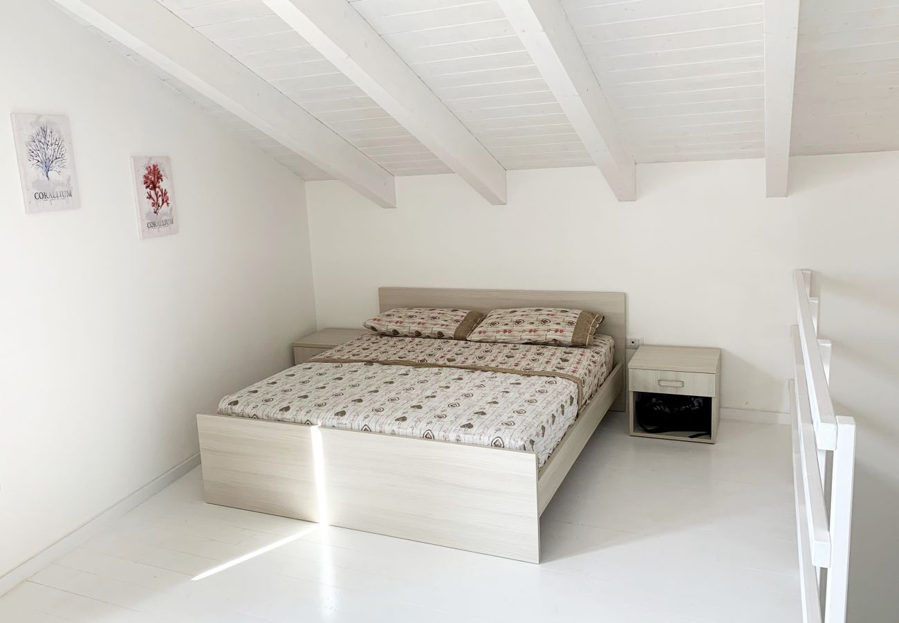 Apartamento en Trinità d´Agultu e Vignola - Affittimoderni Isola Rossa Borgo - IRUL16