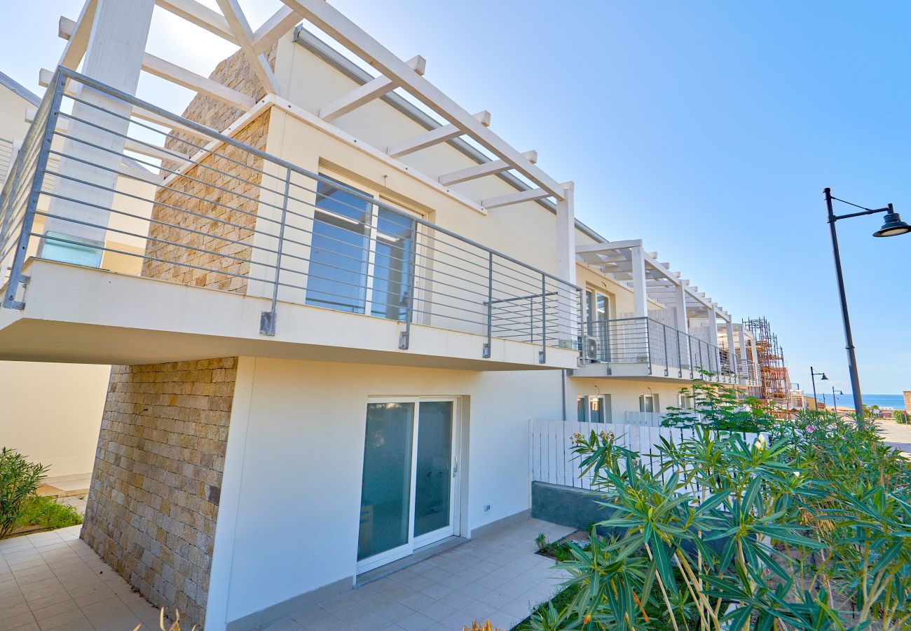 Apartamento en Trinità d´Agultu e Vignola - Affittimoderni Isola Rossa Borgo - IRMI06