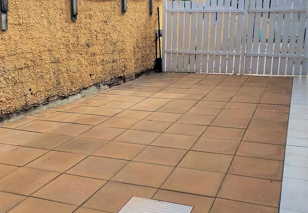 Appartement à Trinità d´Agultu e Vignola - Affittimoderni Isola Rossa Borgo - IRUL04