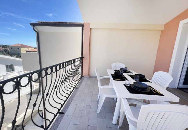 Appartement à La Maddalena - Affittimoderni La Maddalena - MADA35 Appartement à La Maddalena - Affittimoderni La Maddalena - MADA35