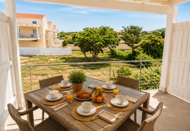 Appartement à Trinità d´Agultu e Vignola - Affittimoderni Isola Rossa Borgo - IRGI15