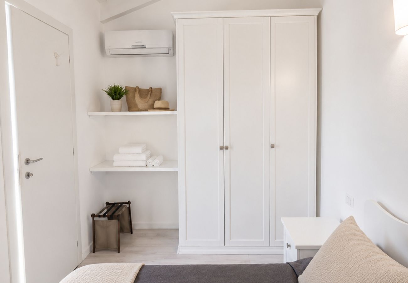 Appartement à Trinità d´Agultu e Vignola - Affittimoderni Isola Rossa Borgo - IRGI15